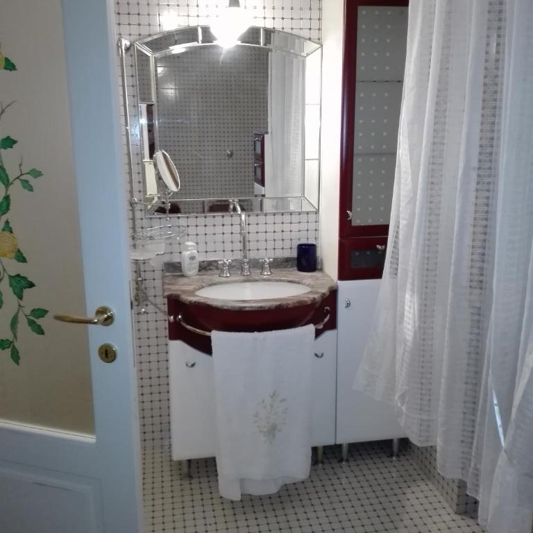 Civico 22 Pisa - Doppelzimmer mit Balkon - 8