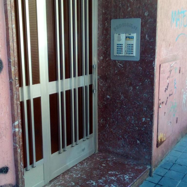 Habitaciones privadas Alicante centro - Double Room with Shared Bathroom - 15