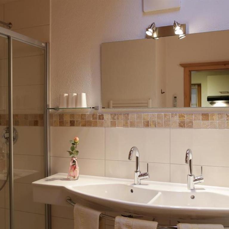 Ferienwohnung Angerer - Apartment mit 1 Schlafzimmer und Dusche - 8