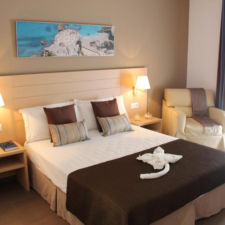 Mena Plaza - Habitación Doble - 1 o 2 camas - 3
