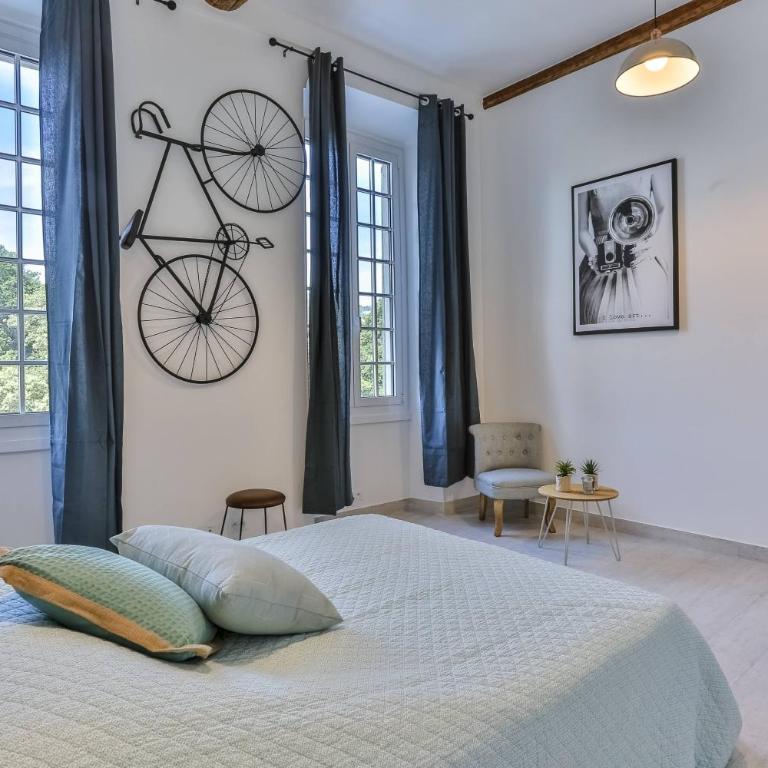 MY CASA - GARIB - Place Garibaldi - 4 bedrooms - Balcony - Appartement - 18