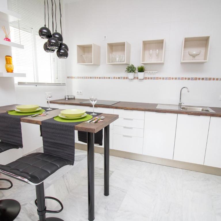 Good Vibes Estudio Deluxe Trinidad 1 - Apartamento - 2