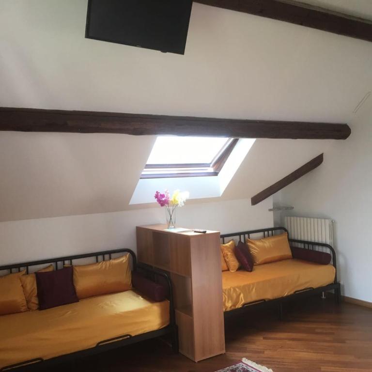 Villa Puccini Bed & Breakfast - Camera Familiare Superior con Bagno Privato Interno - 7