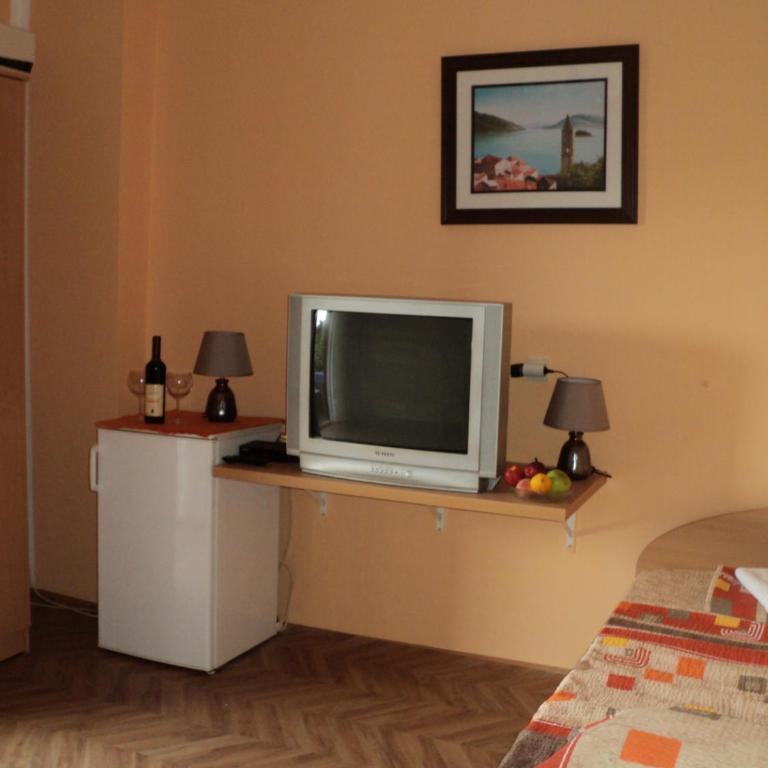 Apartments Škaljari - Apartment with Balcony - 20