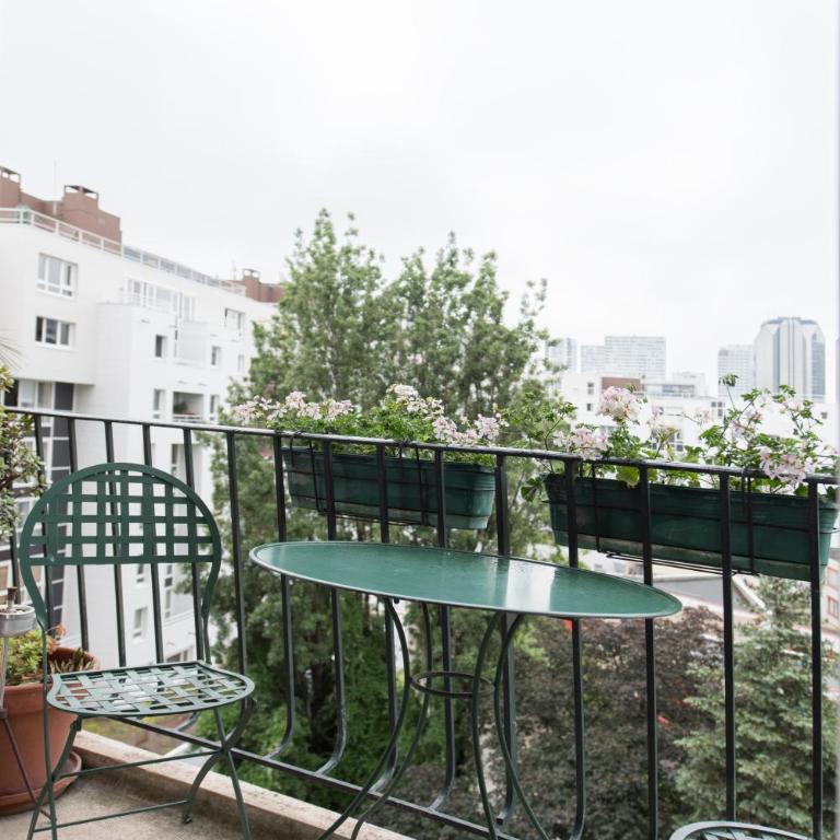 Veeve - Apartment near Pont de Grenelle - Appartement - 4
