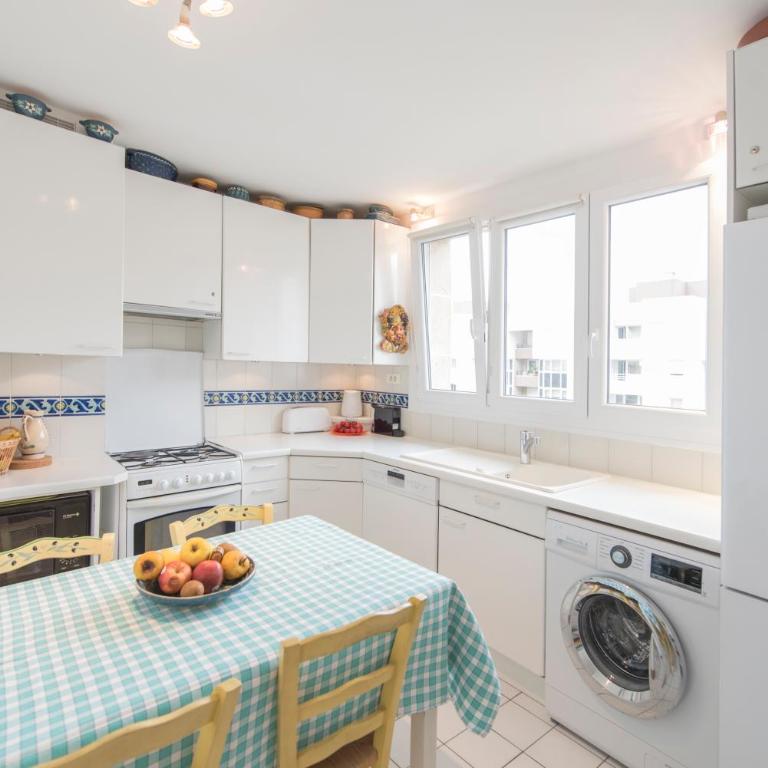 Veeve - Apartment near Pont de Grenelle - Appartement - 17