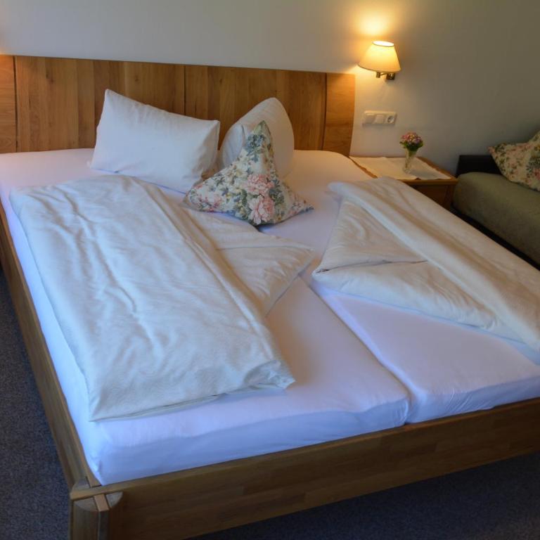 Haus Tirolerland - Doppelzimmer - 12