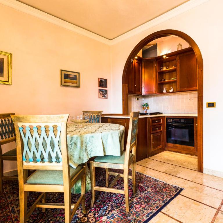 Hotel Sonia - Appartamento con 2 Camere da Letto e Terrazza - 9