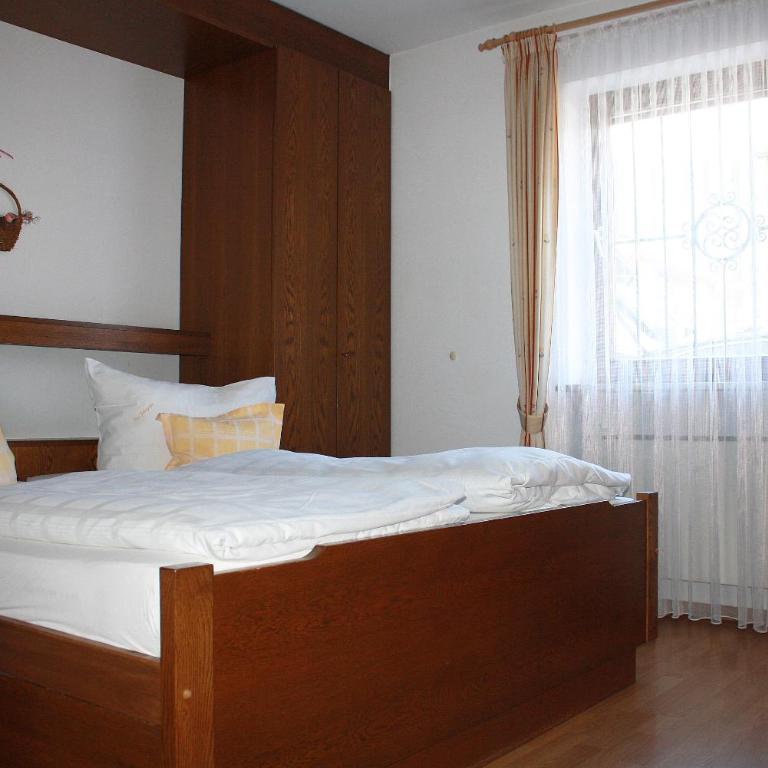 Haus Vierjahreszeiten - Apartment mit 2 Schlafzimmern - 1