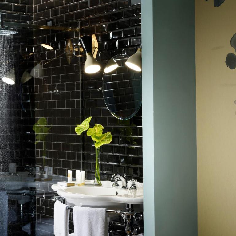 Hotel De' Ricci - Small Luxury Hotels of the World - Junior Suite - 3