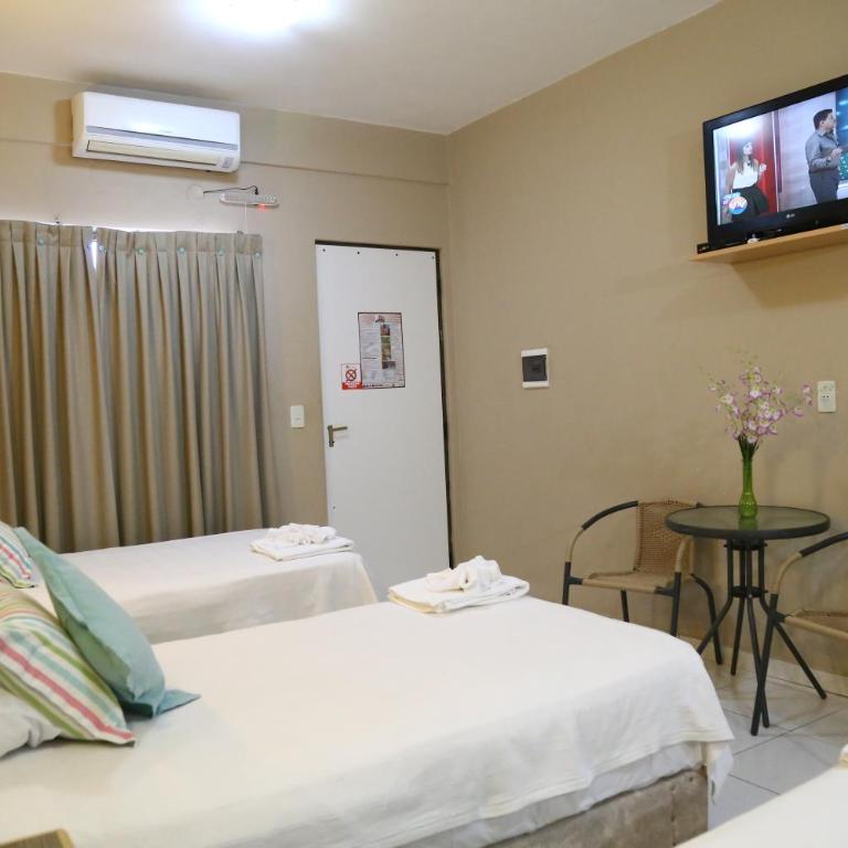 Arthur Palace Hotel - Triple Room - 1