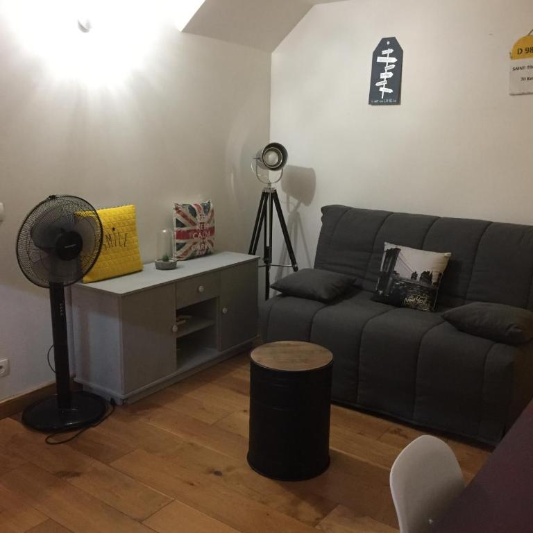 La tropezienne, Duplex 73 m2, 100 m du port, climatisation, grande terrasse - Apartment mit 3 Schlafzimmern - 18