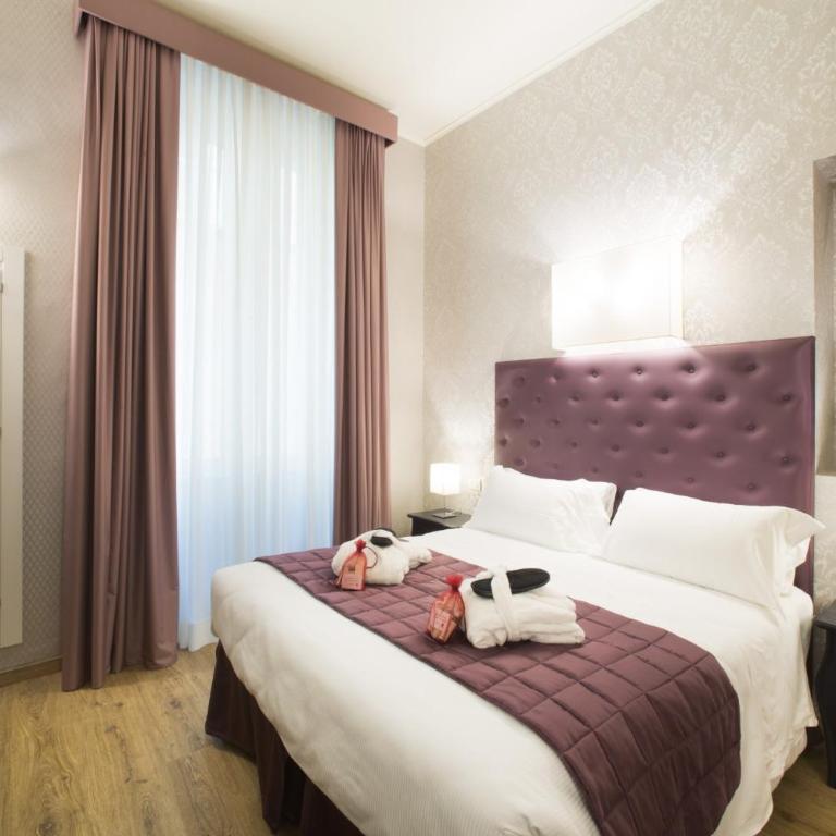 Hotel Montreal - Deluxe Junior Suite - 4