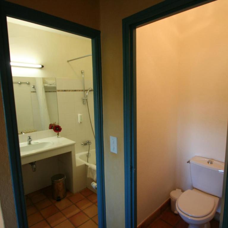 Hostellerie Le Beffroi - Chambre Double Supérieure avec Baignoire - 6