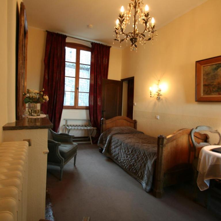 Hostellerie Le Beffroi - Chambre Triple - 5