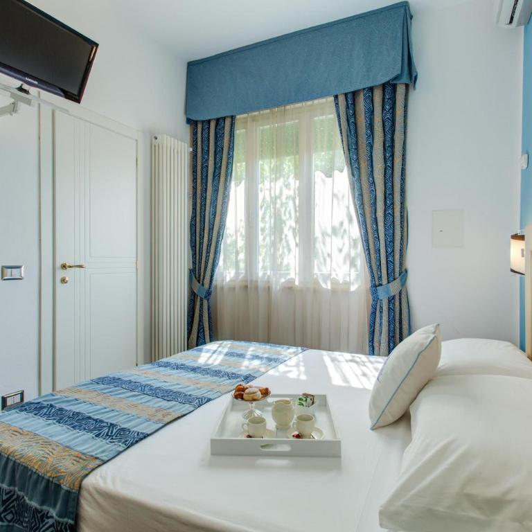 Hotel Nanni - Dependance - Camera Tripla Standard - 9