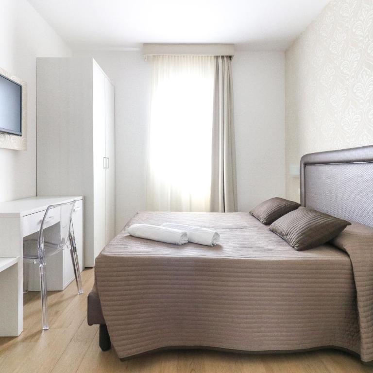 Hotel Jesulum - Camera Familiare - 1