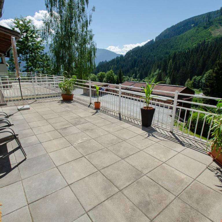 Apartments Summer & Winter Fun by All in One Apartments incl SUMMER CARD - Penthouse Apartment - 5