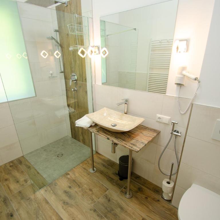 Apartments Summer & Winter Fun by All in One Apartments incl SUMMER CARD - Penthouse Apartment - 16