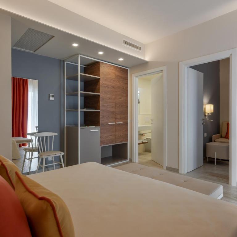 Hotel Victoria - Camera Quadrupla Comfort - 3