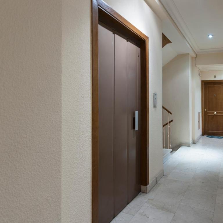Apartamento con Estilo en Plaza España - Ubicación Premium - Apartamento Superior - 11