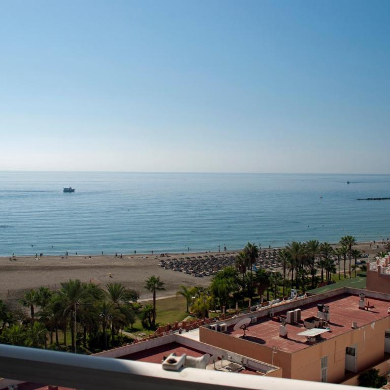 Cozy apartment with first line seaview in perfect location, near the Marina - Apartamento con vistas al mar - 3