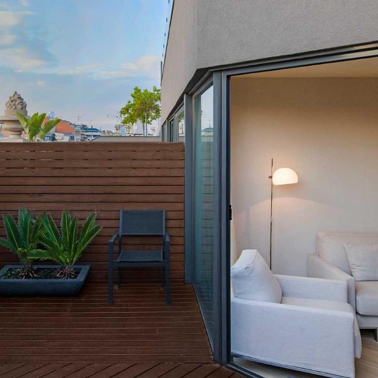 Cram Hotel - Suite with Terrace - 2