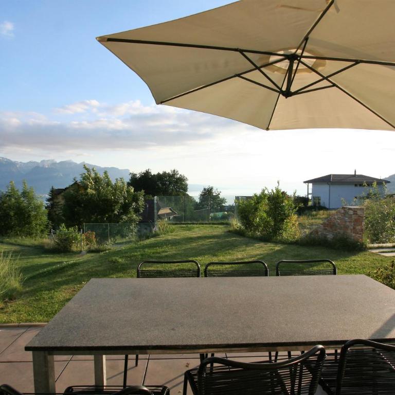 Montreux Holiday Home - Deluxe Villa - 49