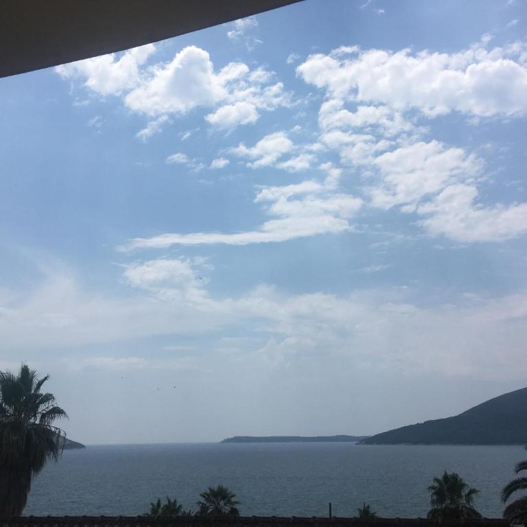 Apartments Boka Residence - Apartment with Sea View - 8