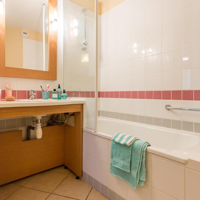 Résidence Pierre & Vacances Les Dunes du Médoc - Studio avec Coin Nuit dans Alcôve et Terrasse (5 Personnes) - Rez-de-Jardin - 3