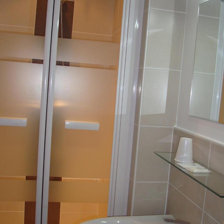 Hôtel Saint-Patrick Cœur de NANTES - Chambre Double Confort - 3