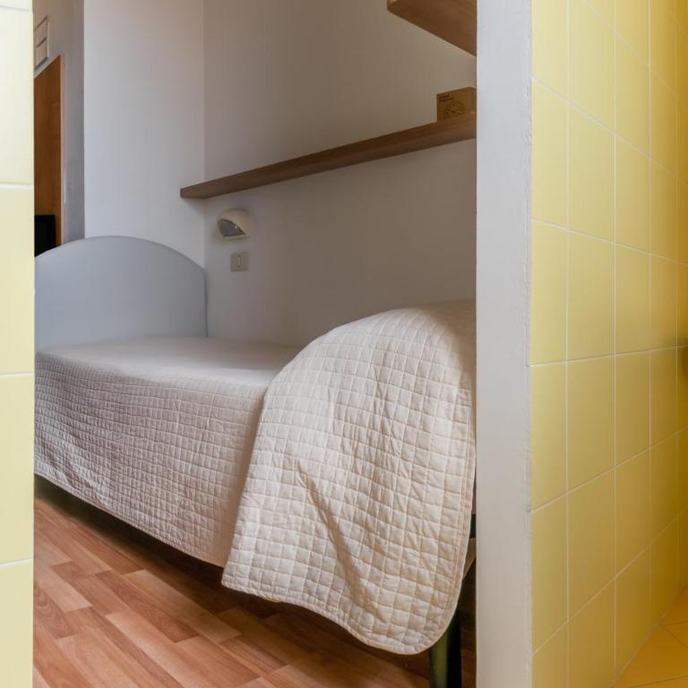 Hotel Stresa - Camera Singola Economy - 13