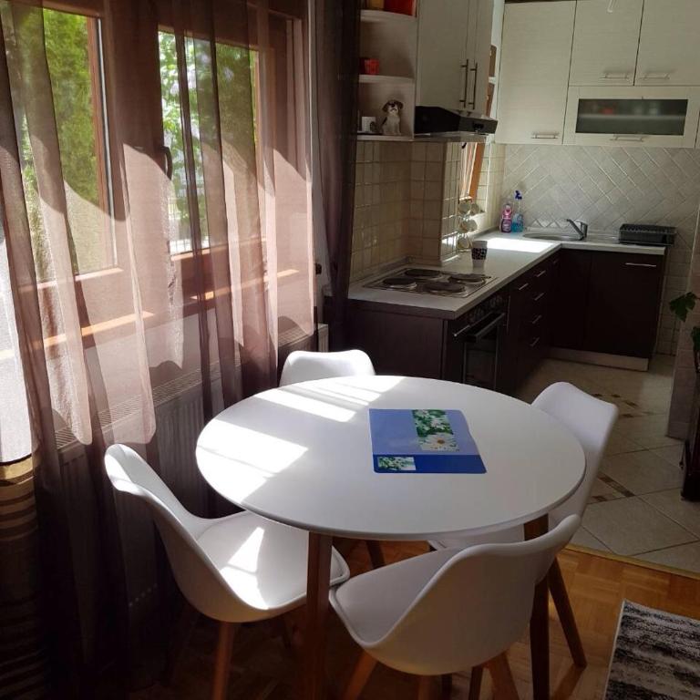 Emina - Two-Bedroom Apartment - 1