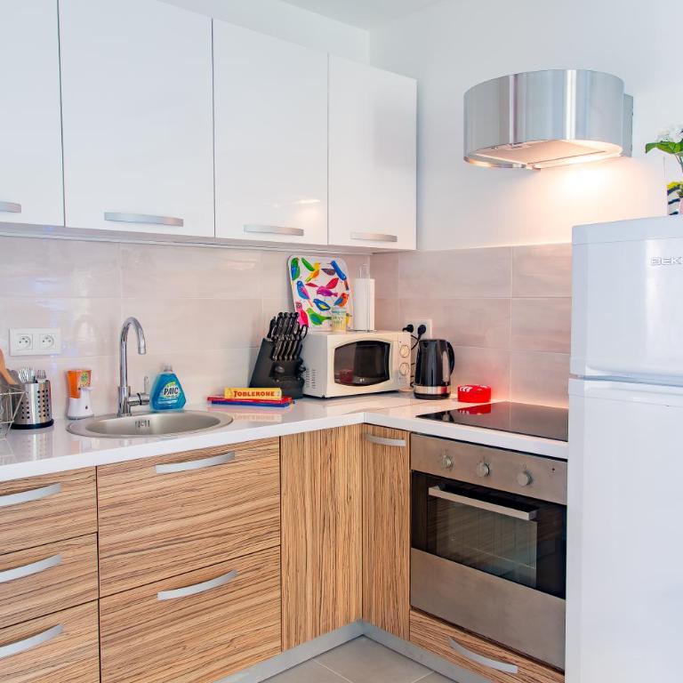 552 AVENUE DE VALESCURE - Maison de Vacances - 2