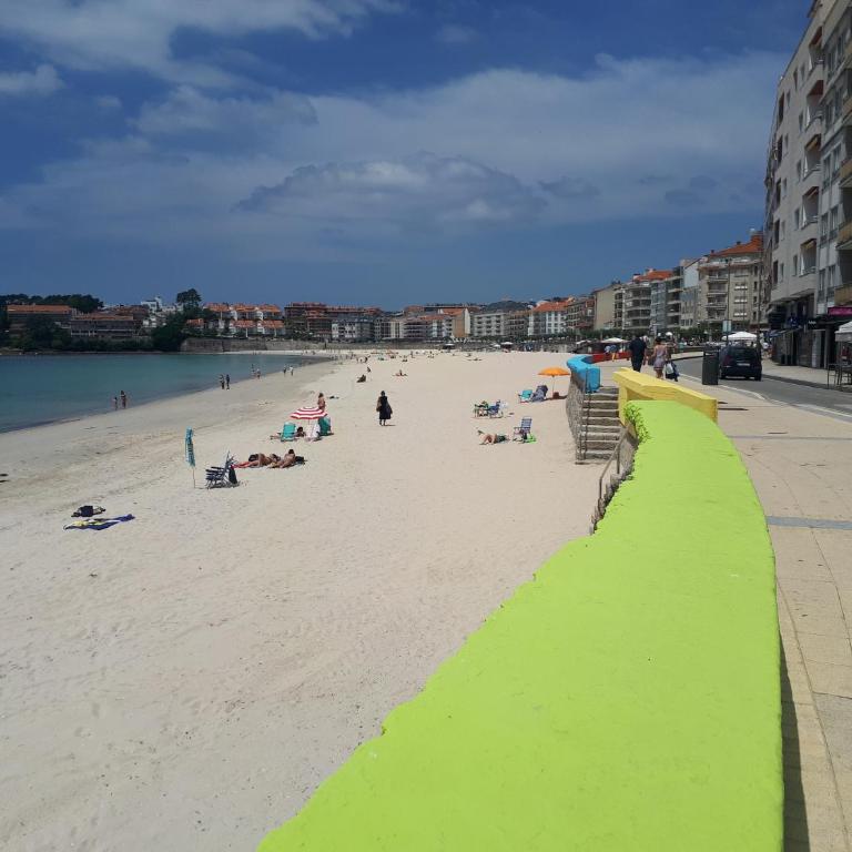 Apartamento ático en Sanxenxo a 160 m de Playa Silgar - Apartamento - 26