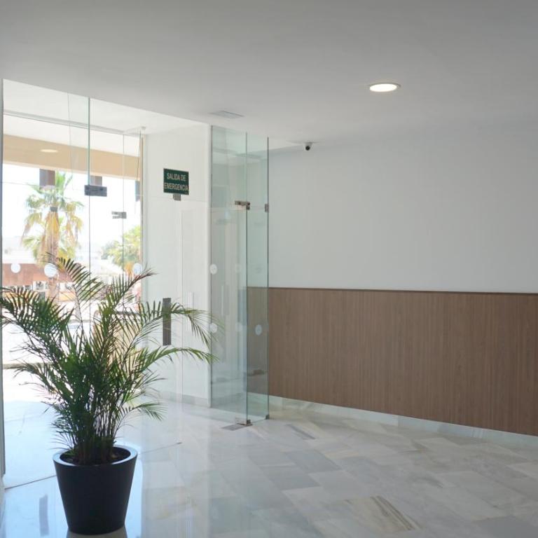 Beachfront apartment in Fuengirola with sea views - Apartamento - 21