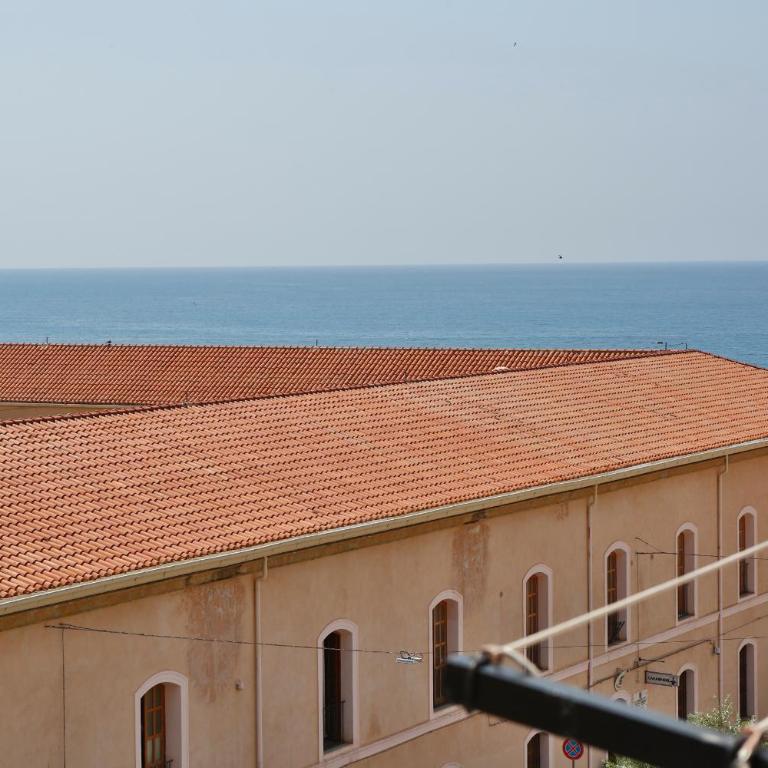 Palazzo Melnis - Camera Matrimoniale con Balcone - 1