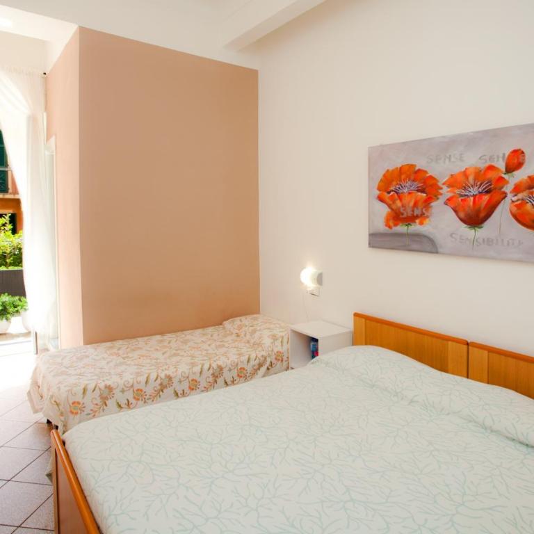 Hotel Lydia - Camera Tripla - 3