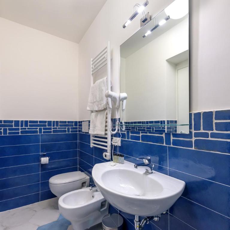 Caruso suite - Deluxe Double Room with Balcony - 5
