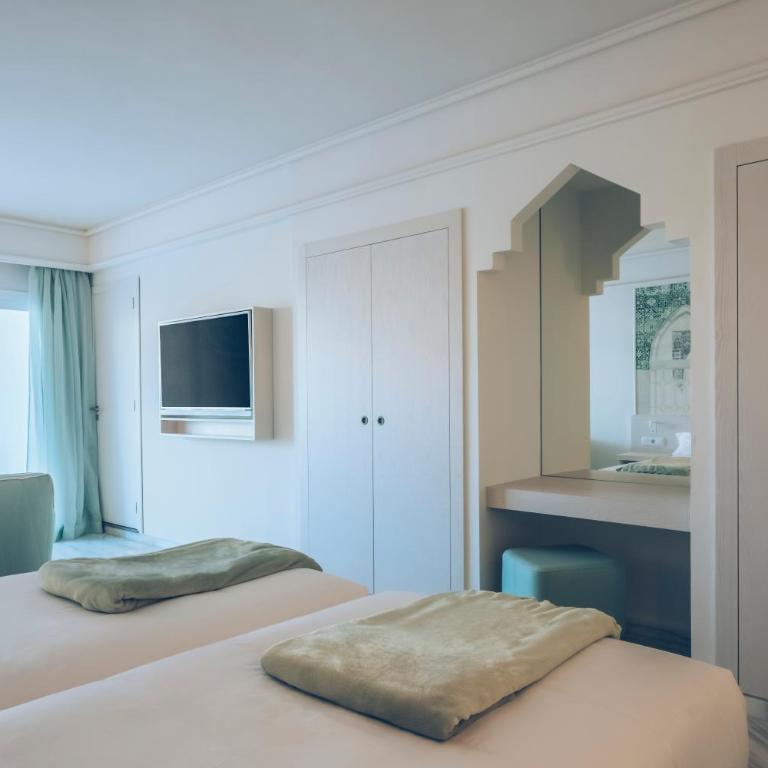 Iberostar Selection Marbella Coral Beach - Habitación Doble con acceso directo a la piscina semiprivada - 2 camas - 2