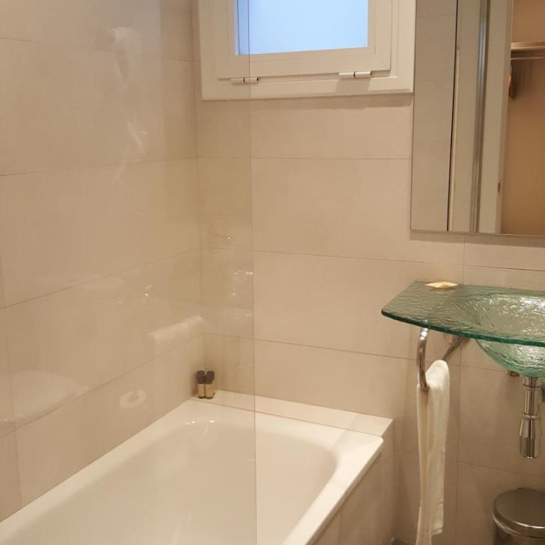 Hotel Windsor Tossa - Adults Only 16 - Habitación Triple - 2