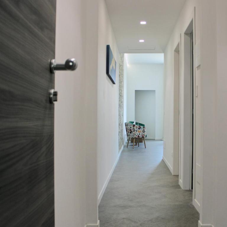 Archinuè - Appartamento con 2 Camere da Letto e Balcone - 24