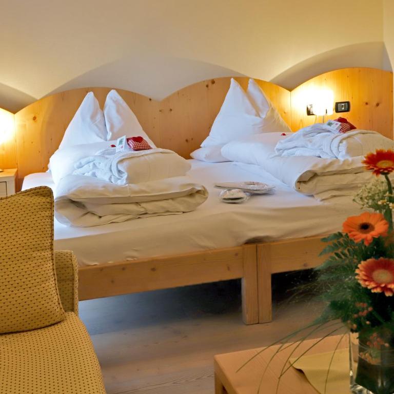 Hotel Dolomiten - Camera Matrimoniale Standard - 3