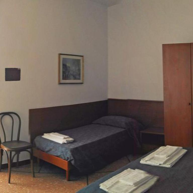 Hotel Suisse - Camera Tripla - 3