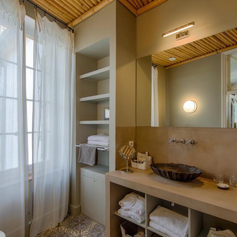 La Divine Comédie-Suites Deluxe - Suite mit Gartenblick - 3