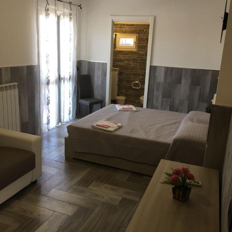 Beb la lupa - Camera Matrimoniale Deluxe (2 Adulti + 1 Bambino) - 2