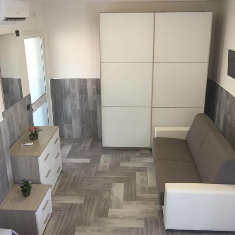 Beb la lupa - Camera Matrimoniale Deluxe (2 Adulti + 1 Bambino) - 4