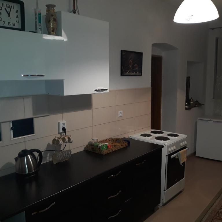 Guest House Mickey - Komfor Trokrevetna Soba - 37