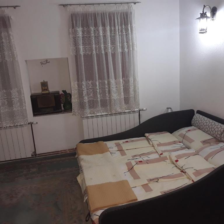 Guest House Mickey - Komfor Trokrevetna Soba - 25