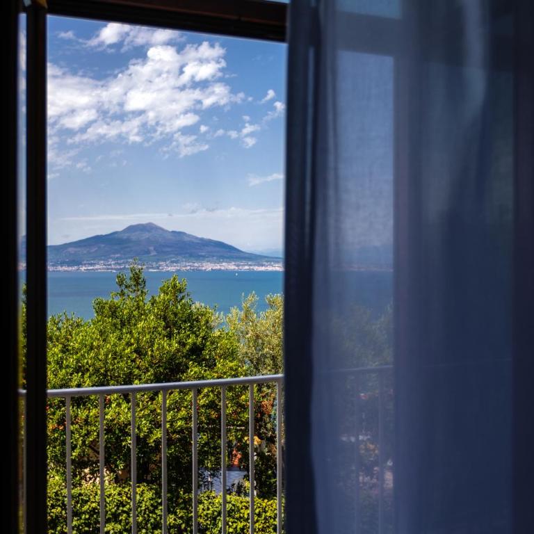 Hotel Torre Barbara - Camera Matrimoniale Classic con Vista Mare - 5